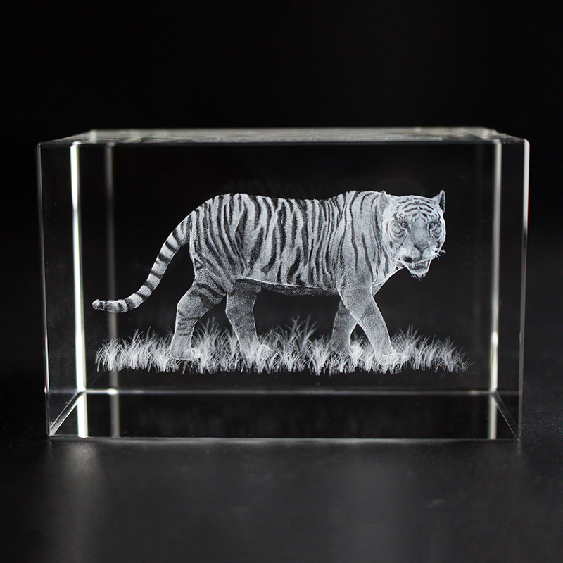 K9 Crystal Tiger Model Statue  - Paper Weight Crystal のレビューと価格
