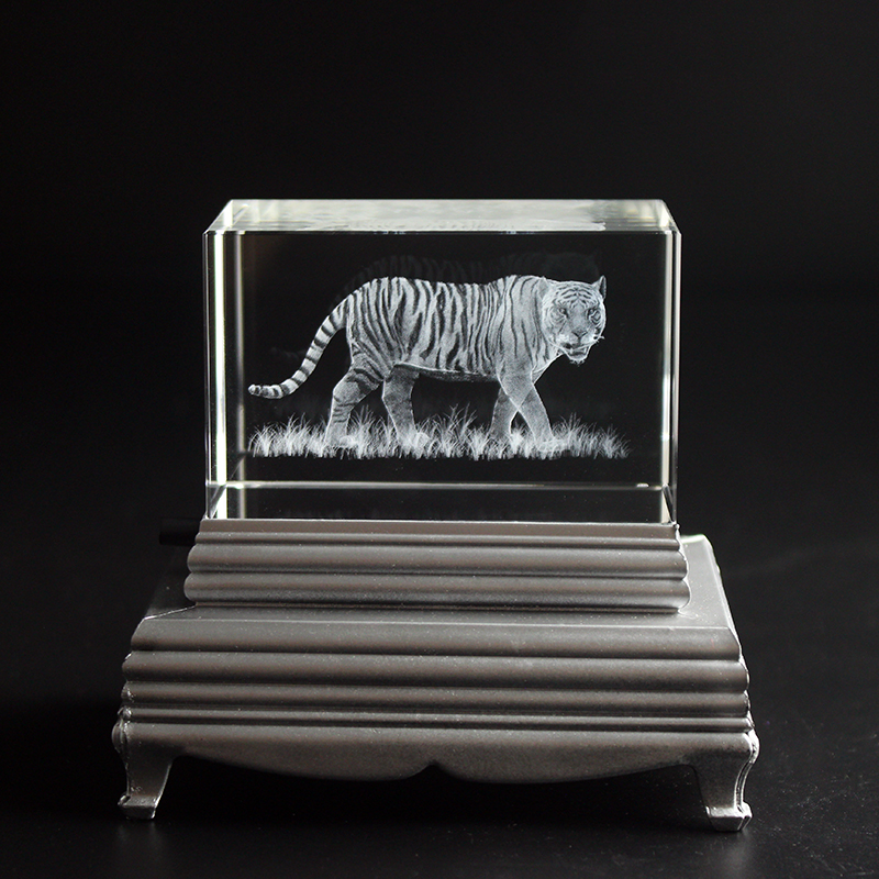 K9 Crystal Tiger Model Statue  - Paper Weight Crystal のレビューと価格